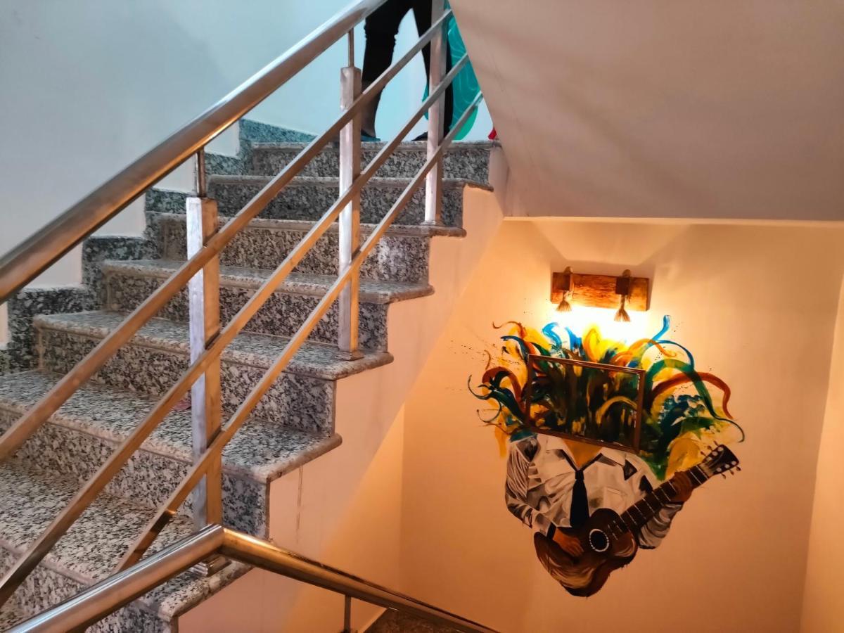 Backpacker Duniya Hostel Rishikesh Exterior photo