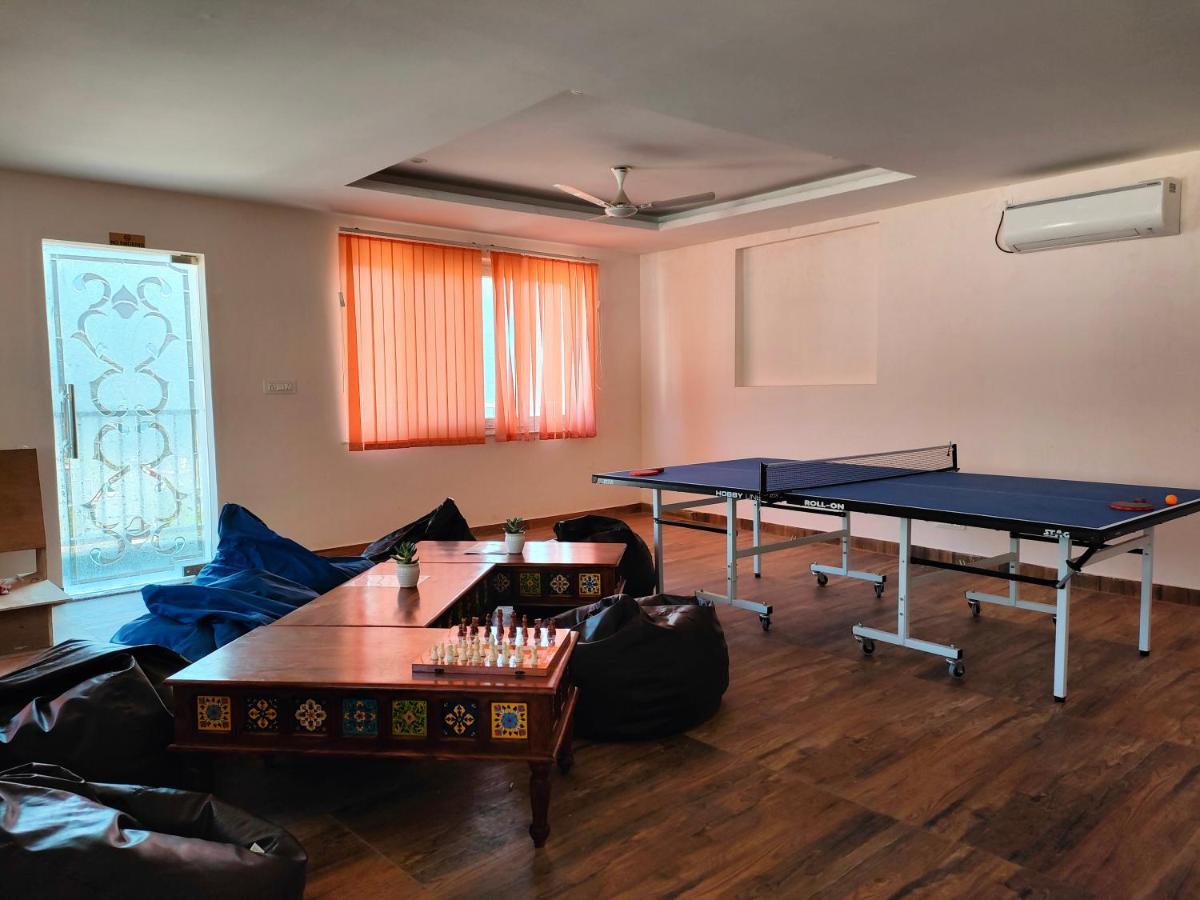 Backpacker Duniya Hostel Rishikesh Exterior photo