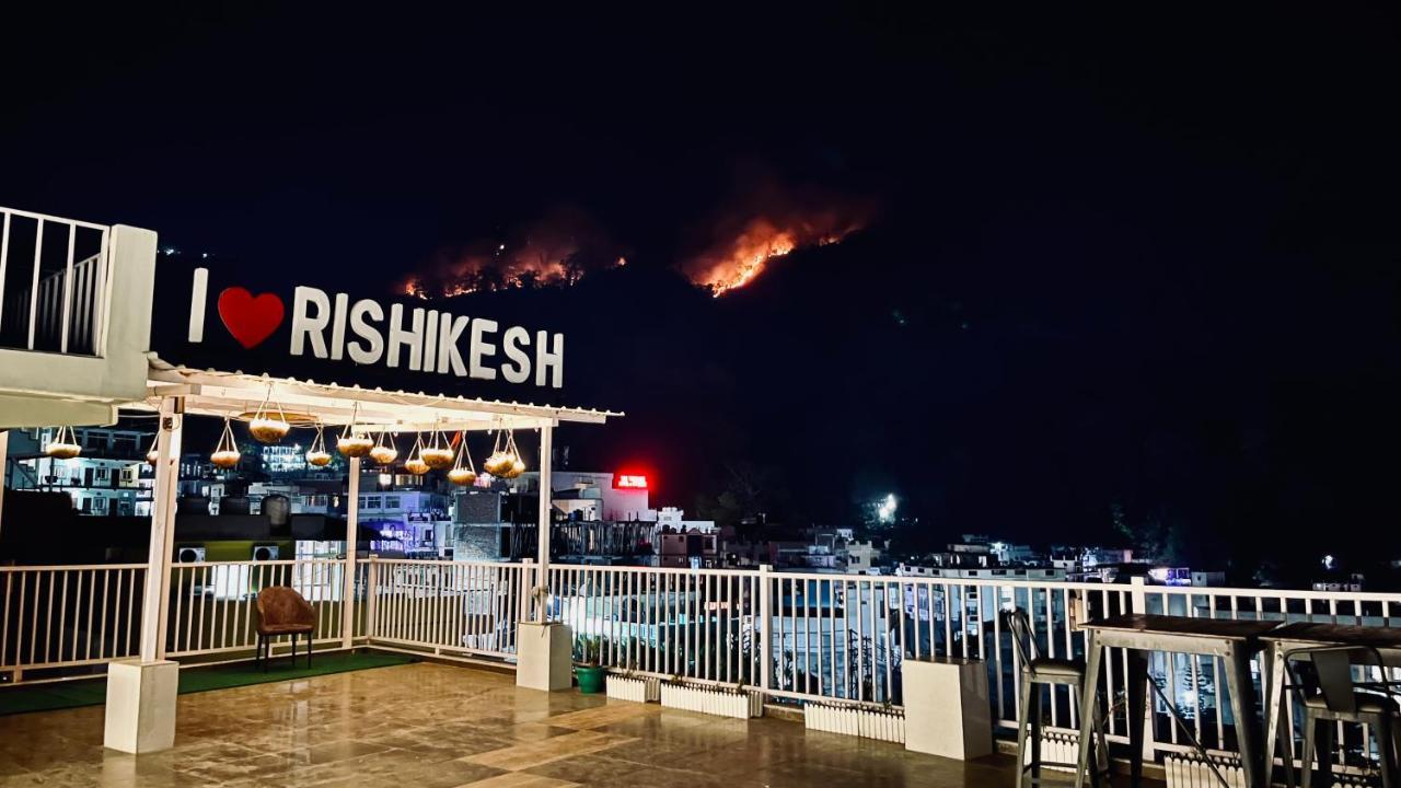 Backpacker Duniya Hostel Rishikesh Exterior photo